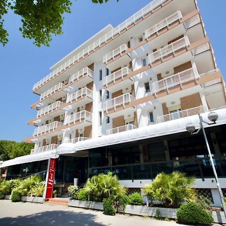 Hotel Toledo Lido di Jesolo Bagian luar foto