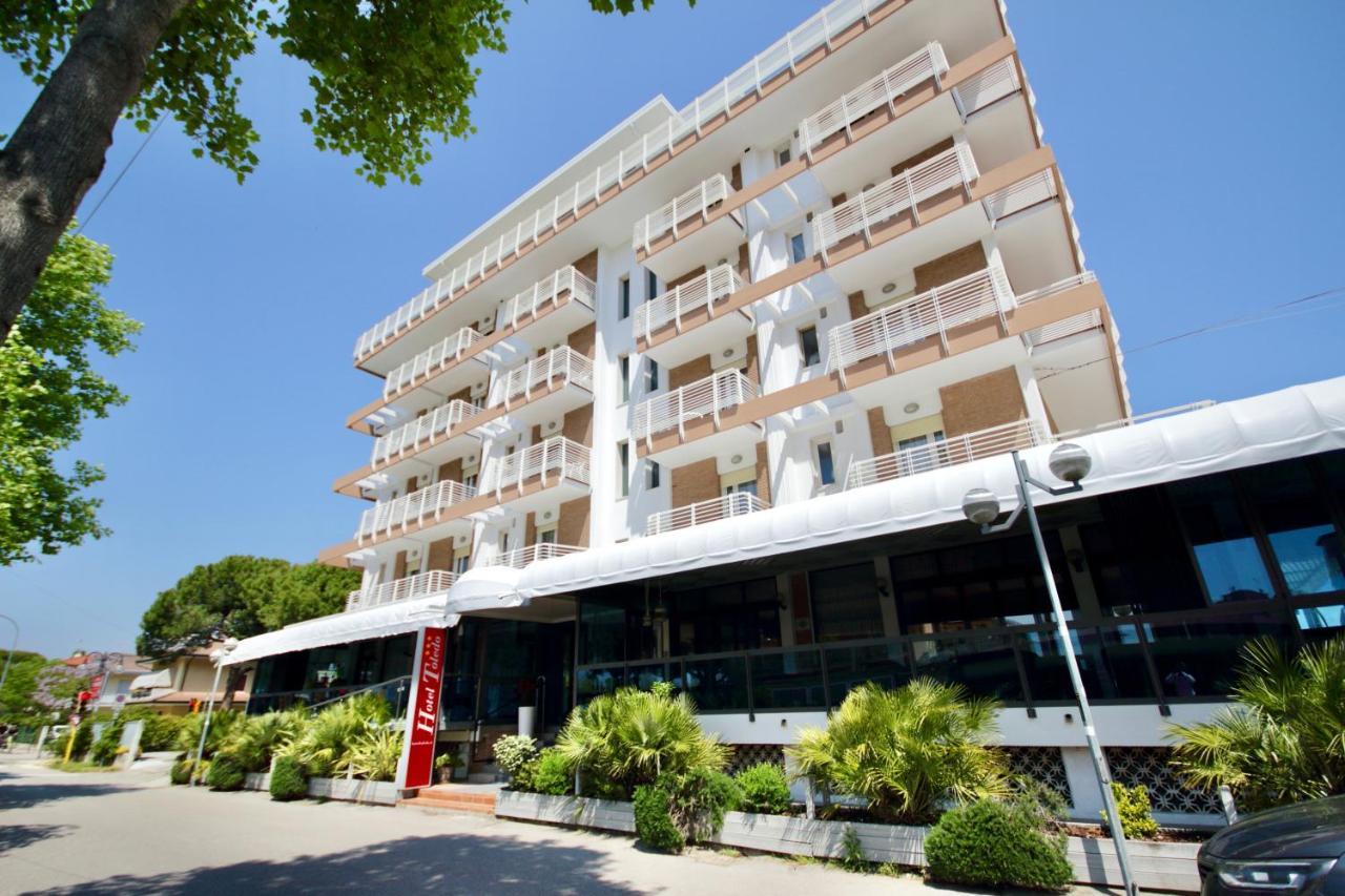 Hotel Toledo Lido di Jesolo Bagian luar foto